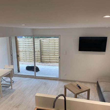 Joli Logement Au Pied Des Alpilles Eyguieres Ngoại thất bức ảnh